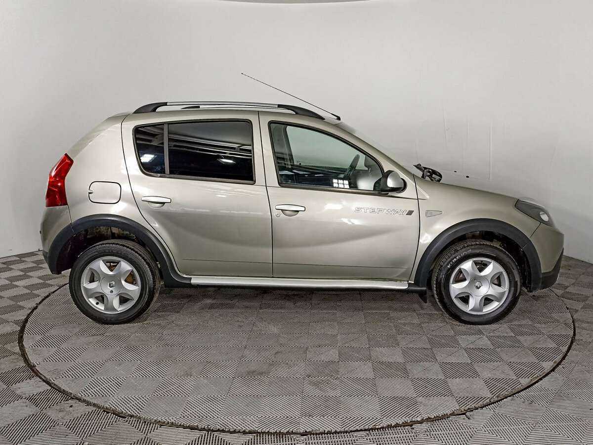 Купить Renault Sandero Stepway, 2012, 203 269 км, фото №4