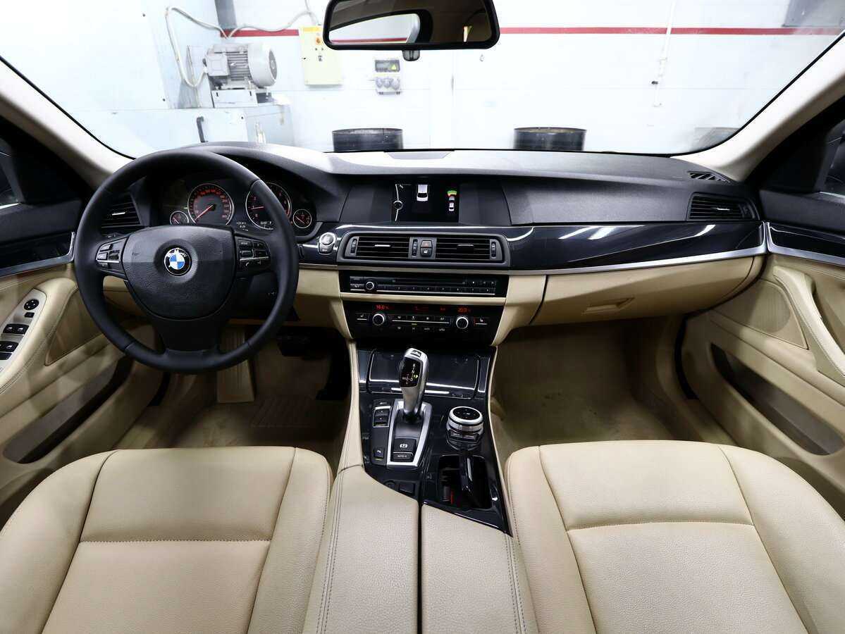Купить BMW 5 серии 520i, 2012, 170 000 км, фото №15