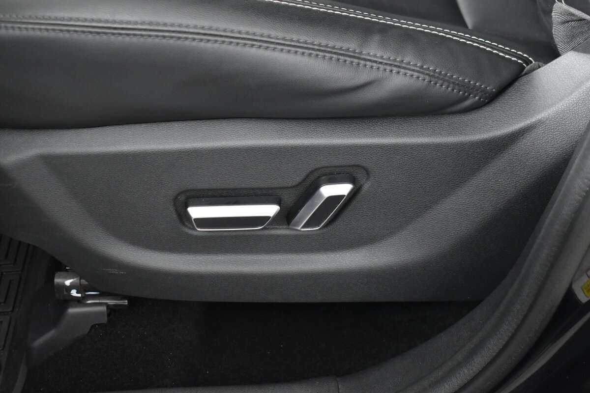 Купить Geely Atlas, 2020, 18 063 км, фото №11