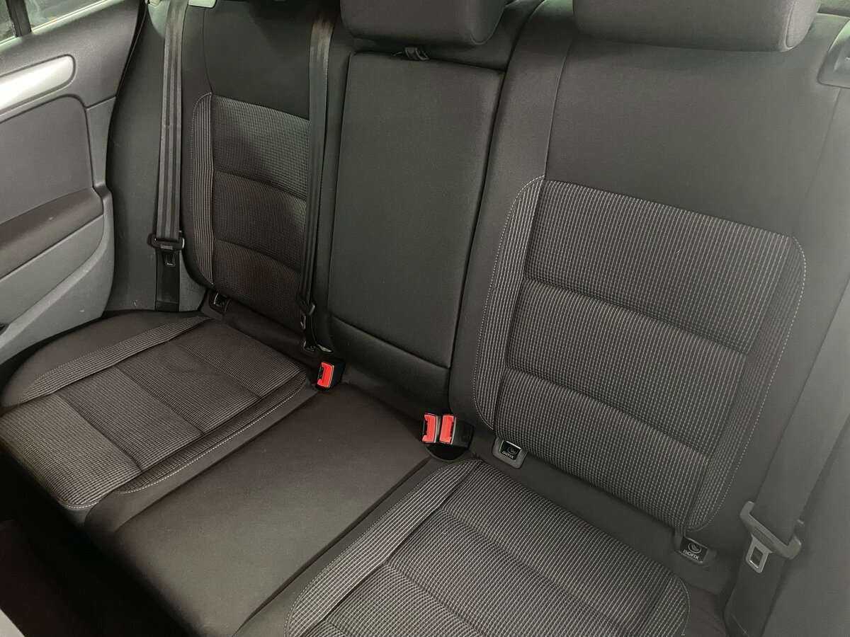 Купить Volkswagen Golf, 2012, 234 848 км, фото №17