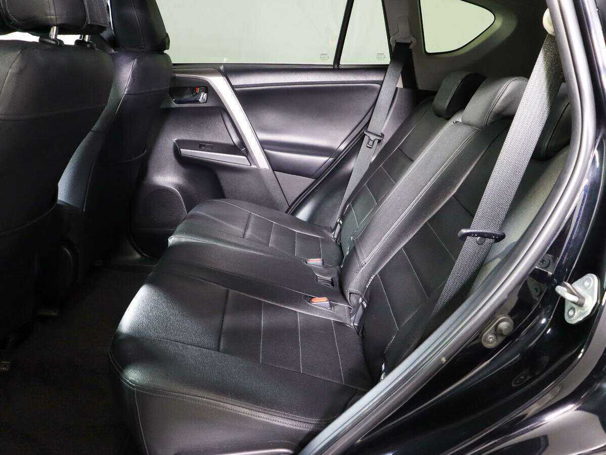 Купить Toyota RAV4, 2017, 141 211 км, фото №8