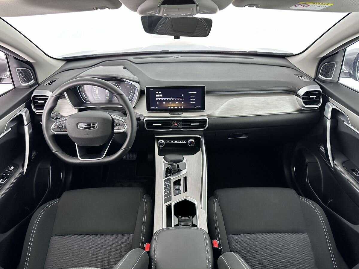 Купить Geely Coolray, 2023, 12 303 км, фото №9