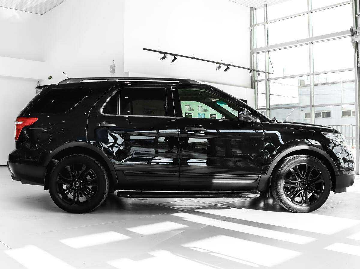 Купить Ford Explorer, 2014, 170 931 км, фото №4