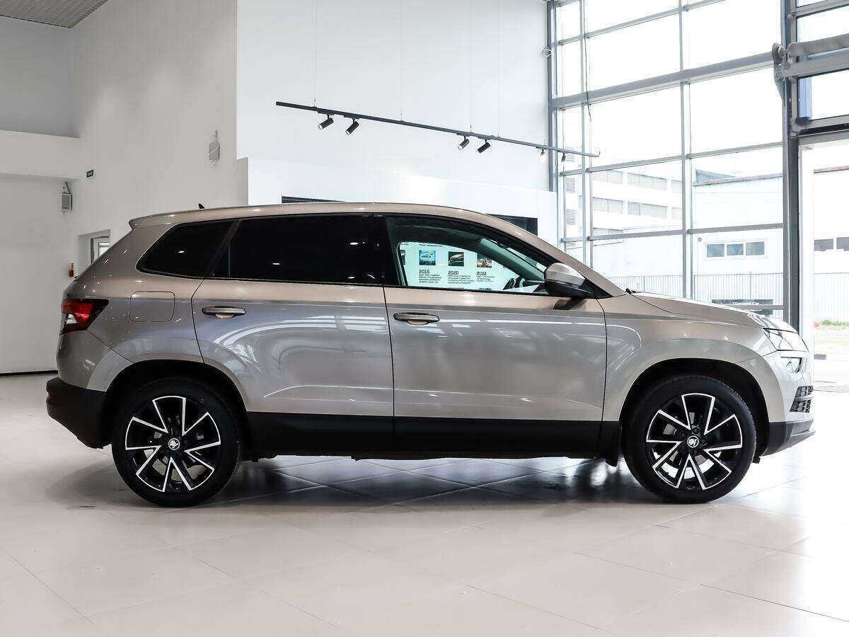 Купить Skoda Karoq, 2020, 97 200 км, фото №4