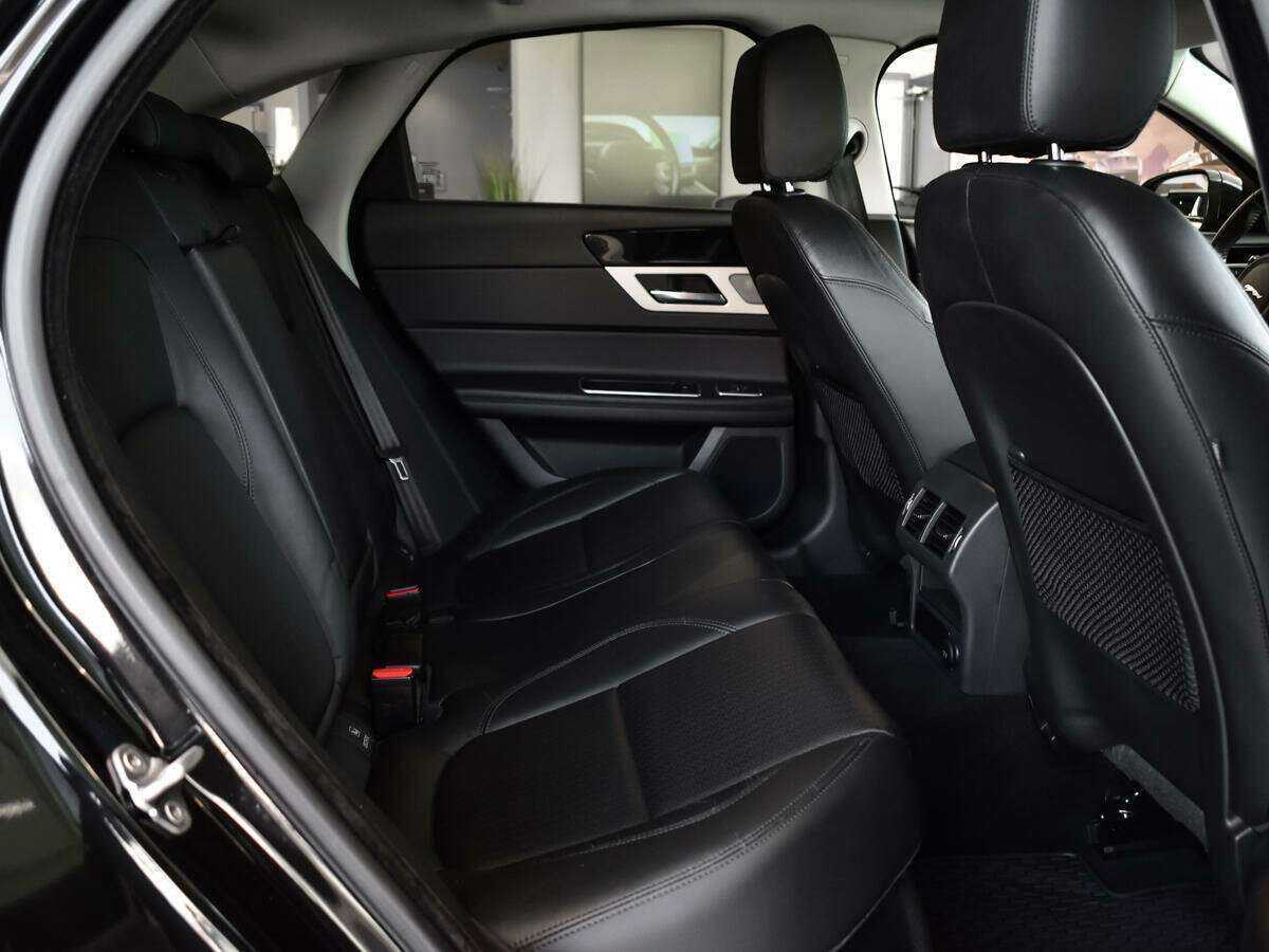Купить Jaguar XF, 2017, 74 452 км, фото №9