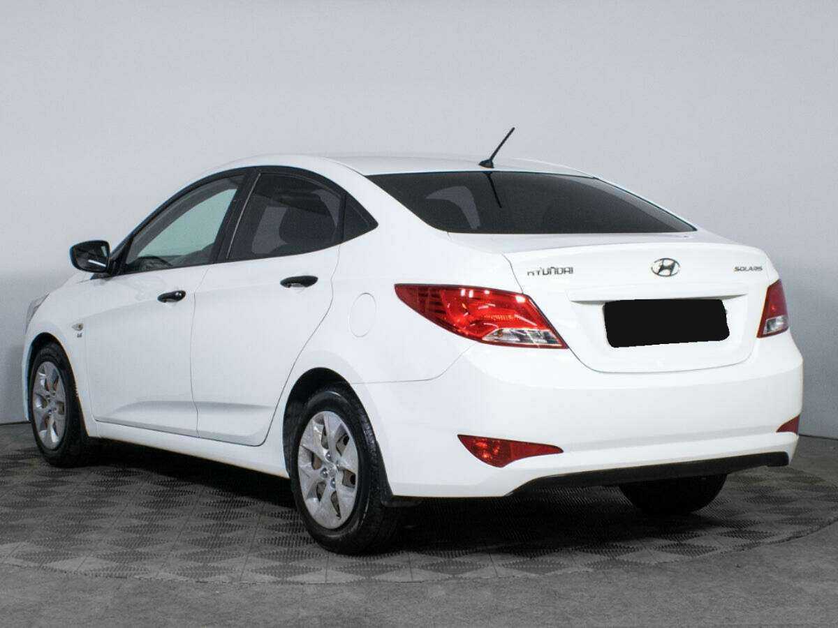 Купить Hyundai Solaris, 2015, 207 000 км, фото №7