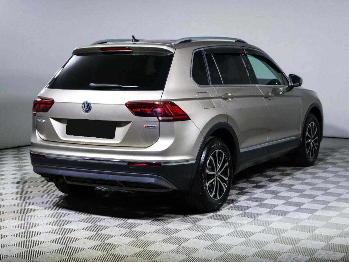 Купить Volkswagen Tiguan, 2018, 67 721 км, фото №5