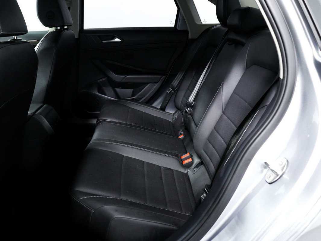 Купить Volkswagen Jetta 6-speed, 2020, 97 000 км, фото №12