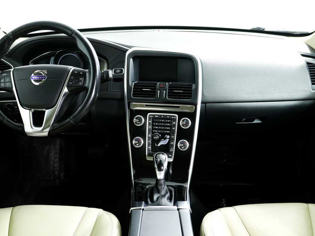 Купить Volvo XC60, 2017, 157 180 км, фото №11