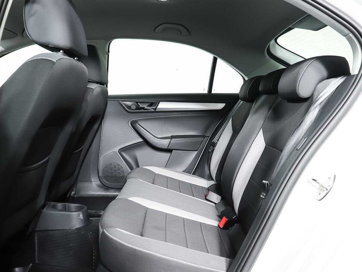 Купить Skoda Rapid, 2019, 58 123 км, фото №9