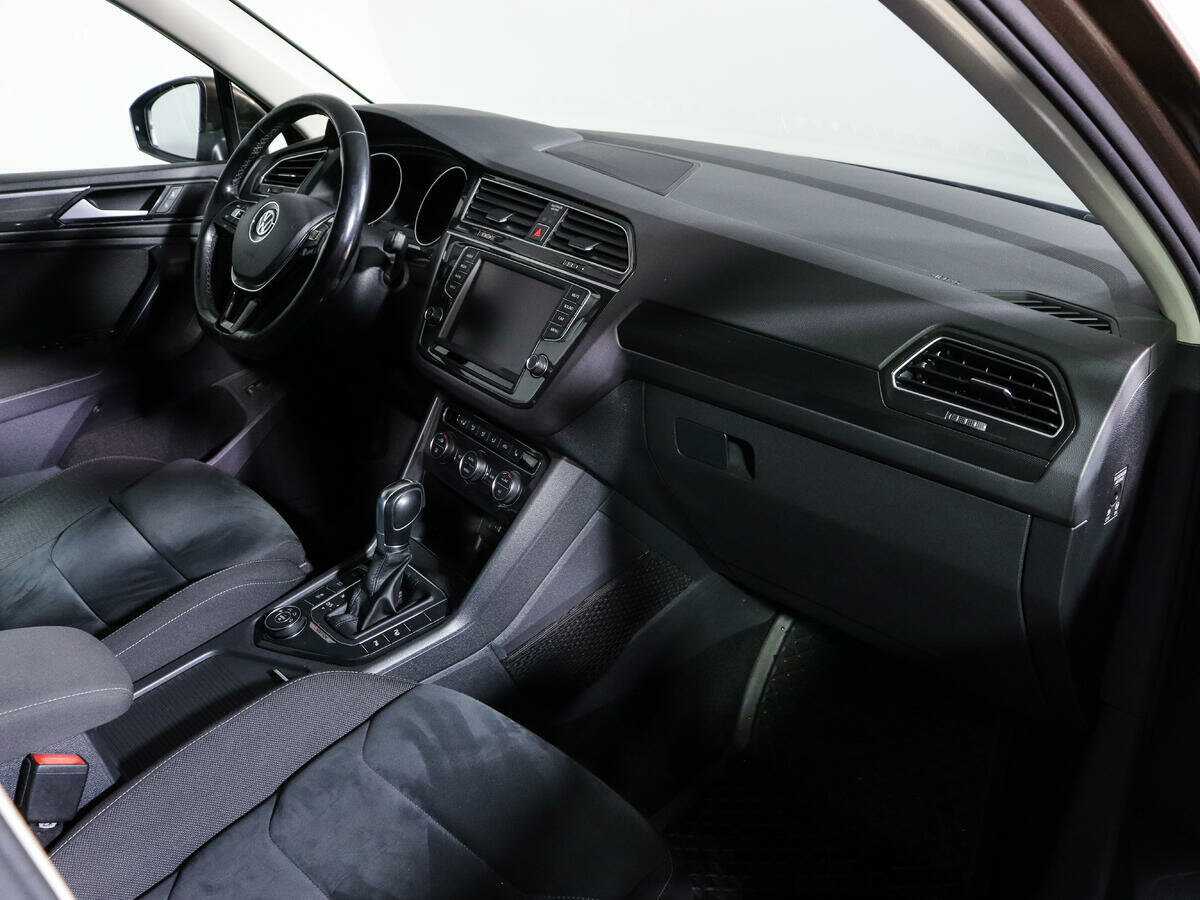 Купить Volkswagen Tiguan, 2017, 110 550 км, фото №9