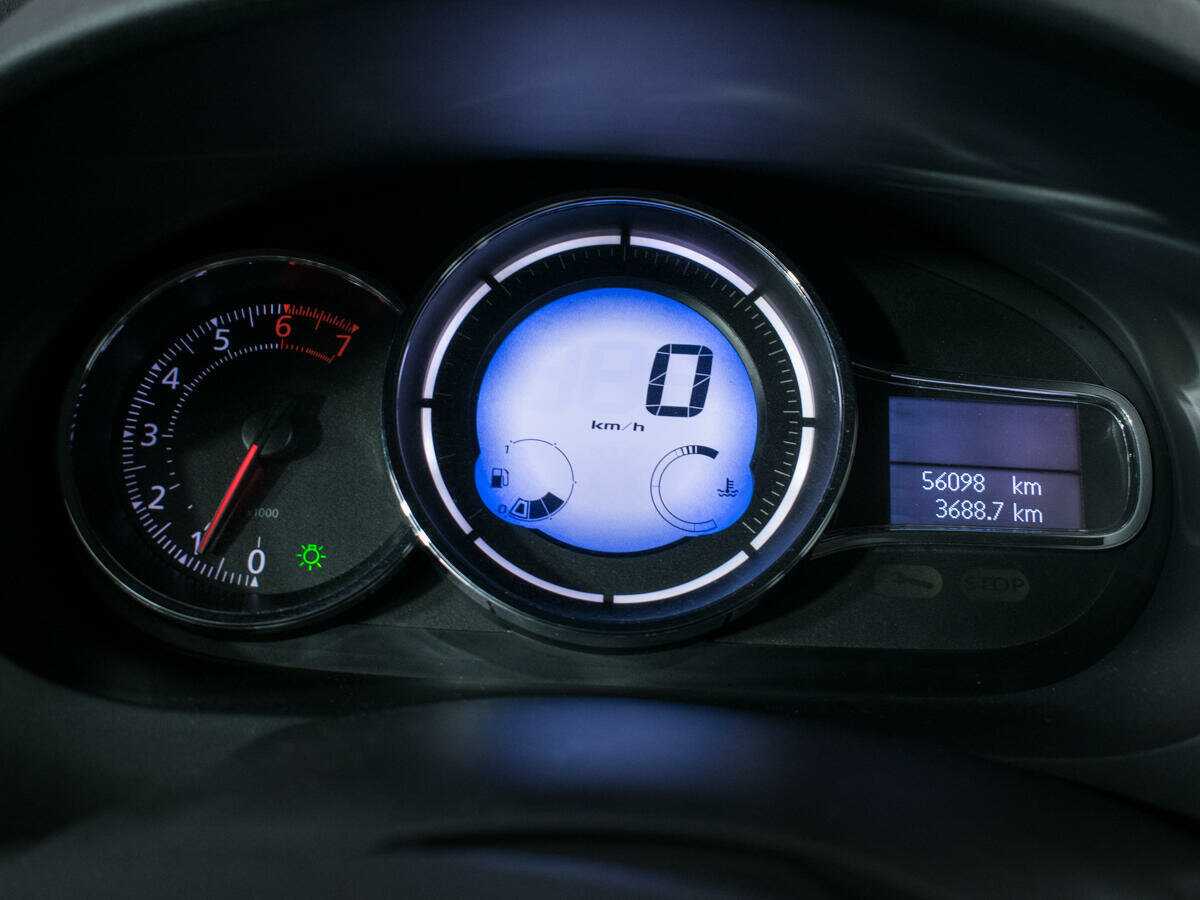 Купить Renault Fluence, 2013, 56 098 км, фото №9