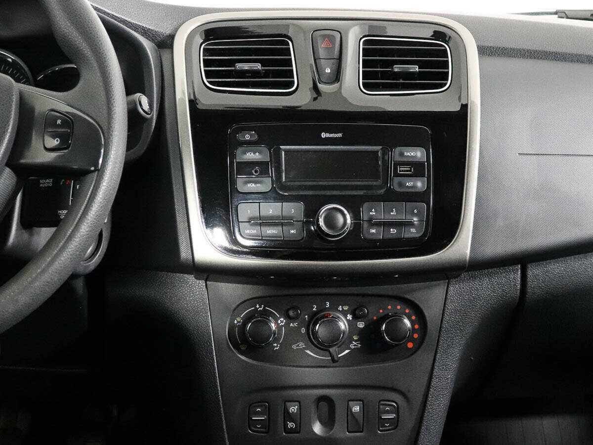 Купить Renault Logan, 2018, 124 000 км, фото №12