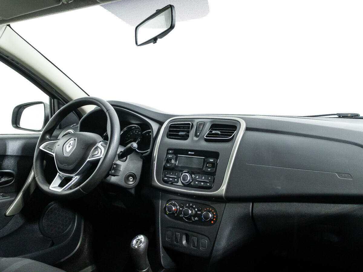 Купить Renault Logan Stepway, 2019, 82 029 км, фото №9