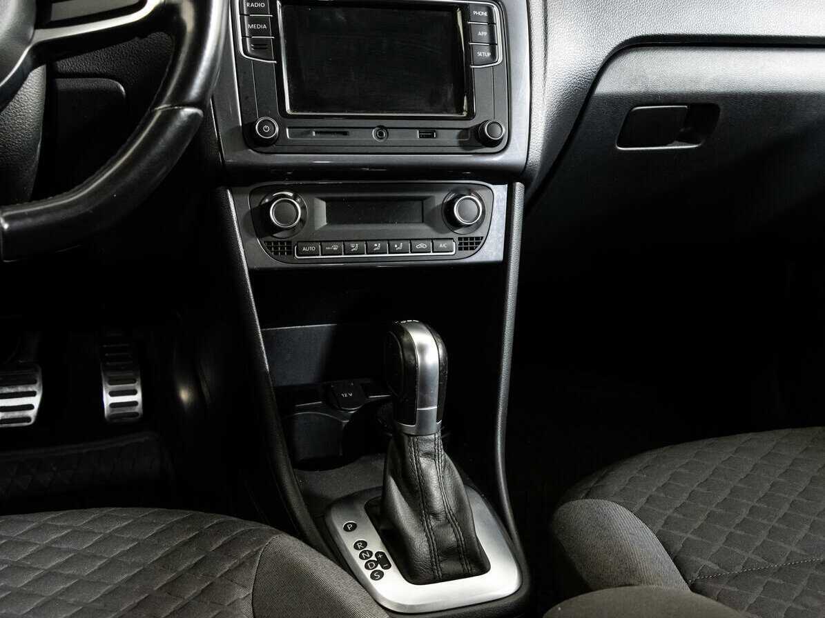 Купить Volkswagen Polo, 2018, 83 000 км, фото №11