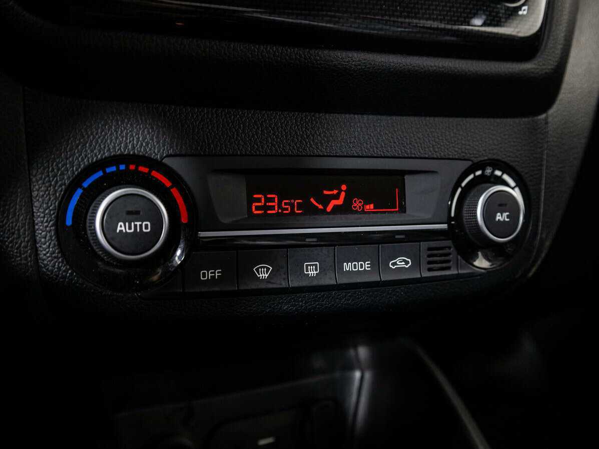 Купить Kia Rio, 2015, 122 224 км, фото №15