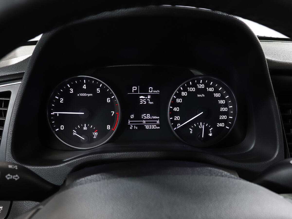 Купить Hyundai Elantra, 2017, 78 889 км, фото №10