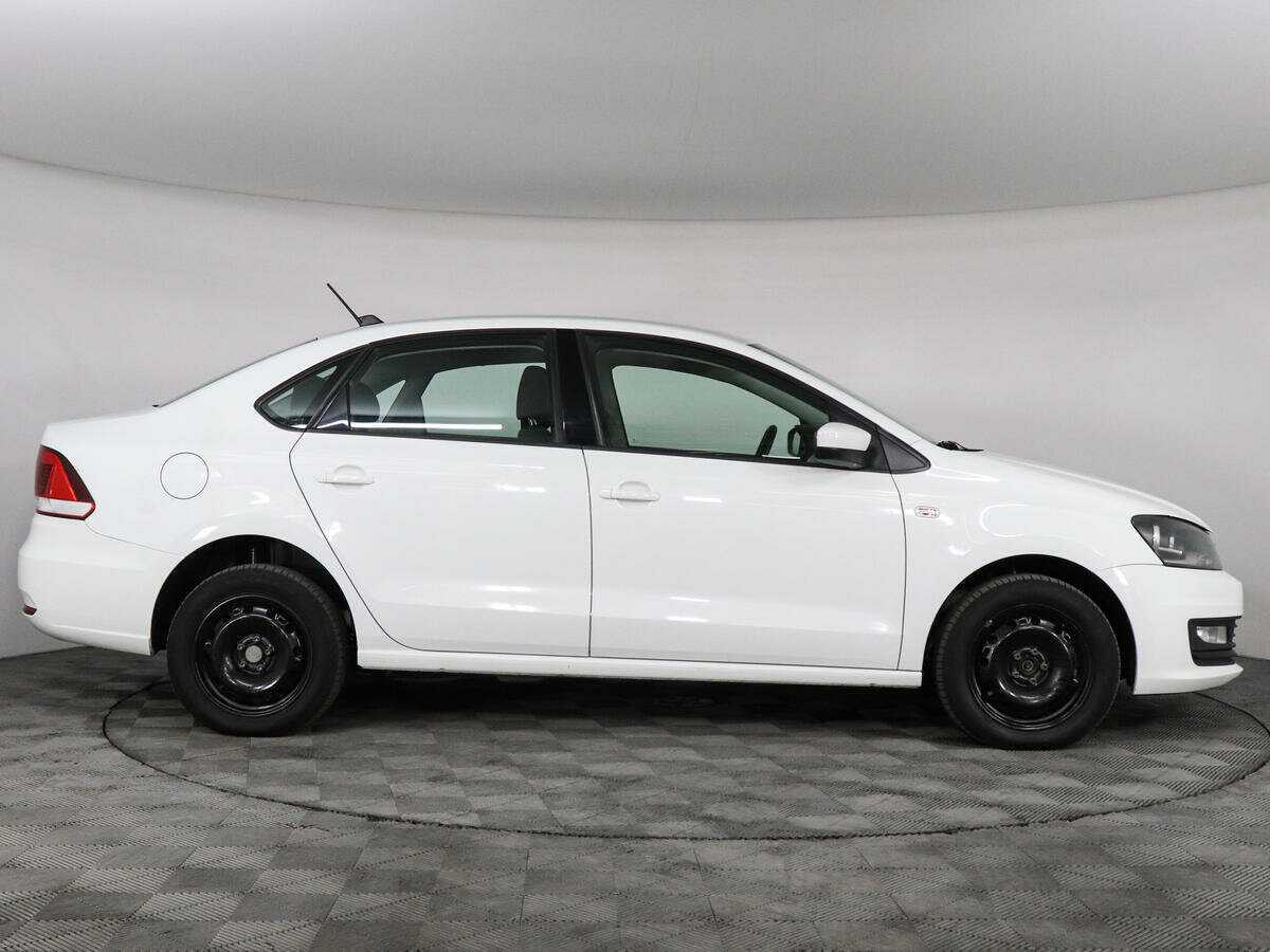 Купить Volkswagen Polo, 2018, 166 967 км, фото №4