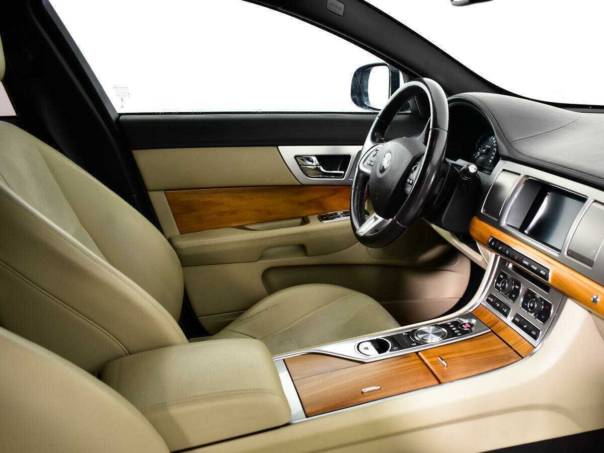 Купить Jaguar XF, 2014, 100 000 км, фото №9