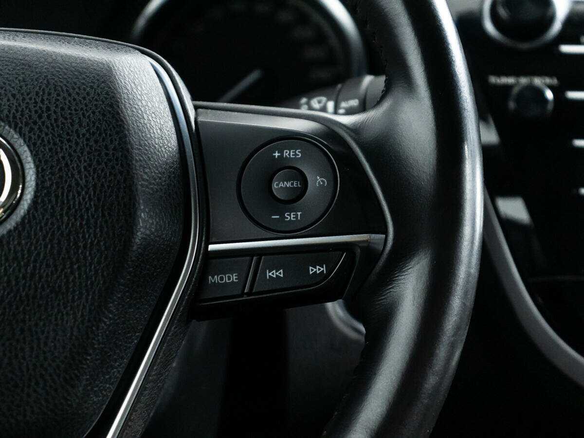 Купить Toyota Camry, 2018, 129 599 км, фото №19