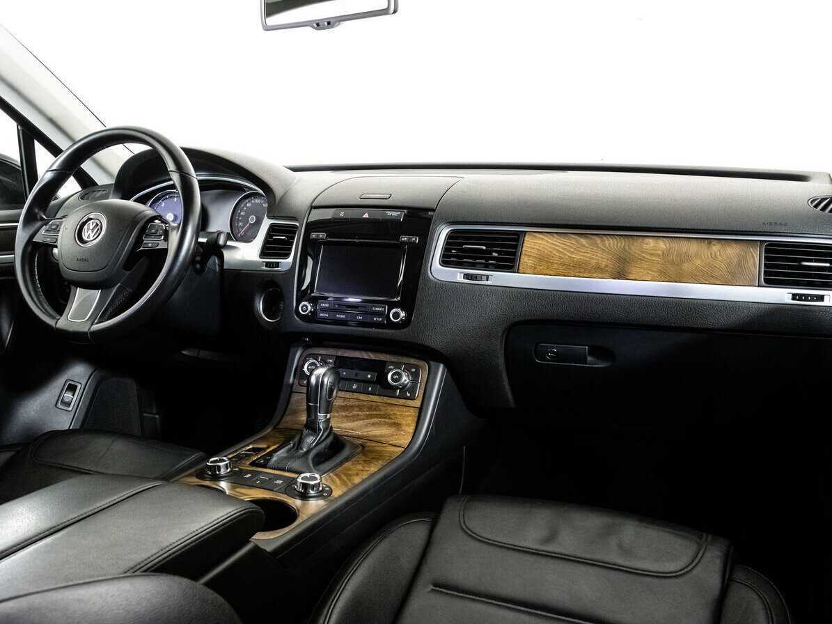 Купить Volkswagen Touareg, 2012, 216 202 км, фото №7