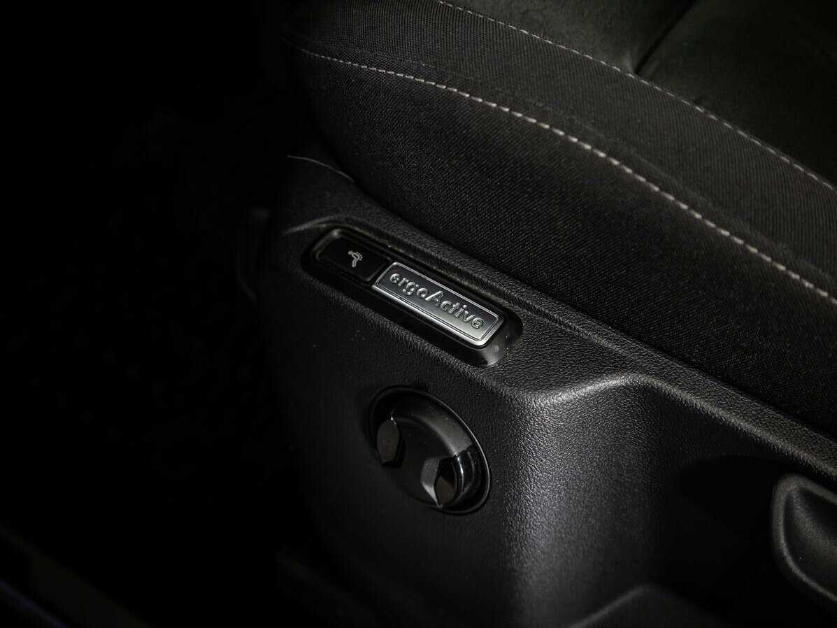 Купить Volkswagen Tiguan L, 2019, 100 000 км, фото №16