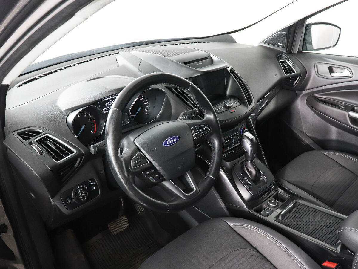 Купить Ford Kuga, 2017, 77 286 км, фото №9