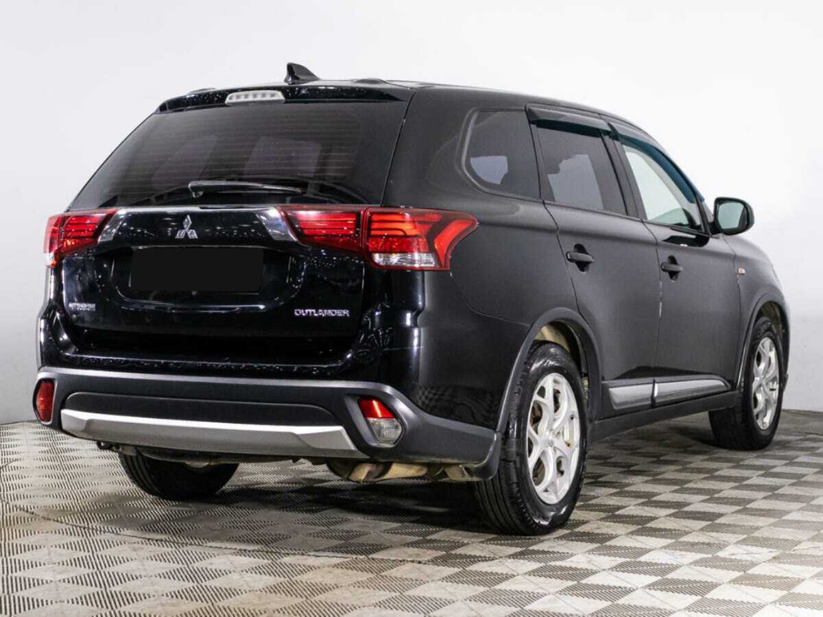 Купить Mitsubishi Outlander, 2017, 108 590 км, фото №4
