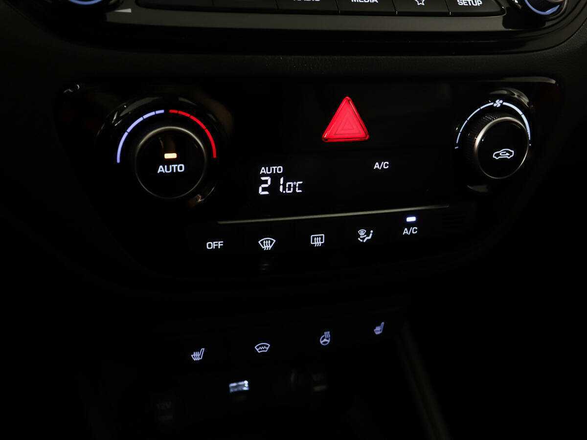 Купить Hyundai Solaris, 2020, 32 580 км, фото №20