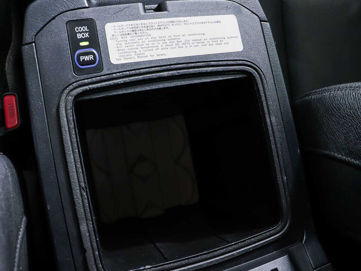 Купить Toyota Land Cruiser Prado, 2012, 240 822 км, фото №17