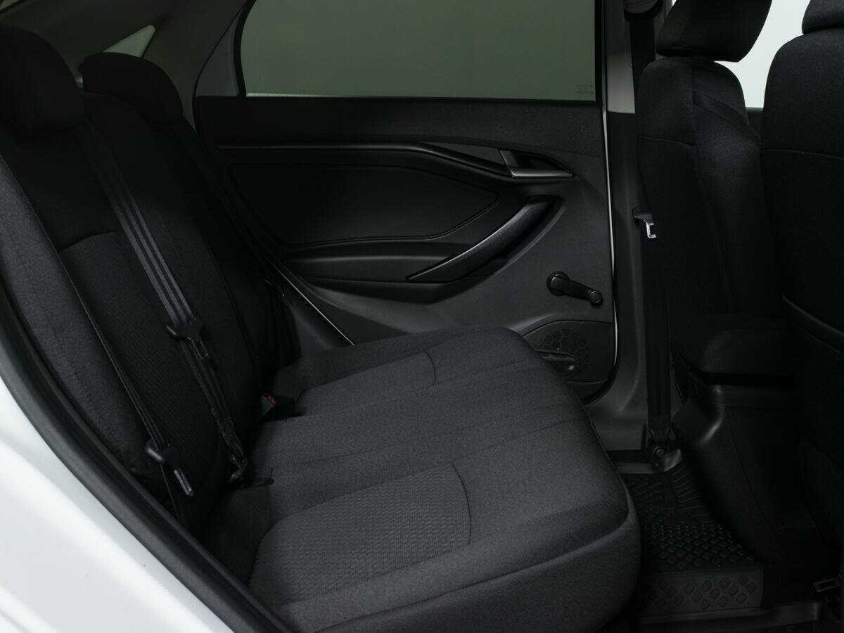 Купить Lada (ВАЗ) Vesta, 2019, 206 000 км, фото №12