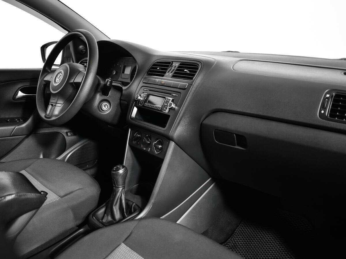 Купить Volkswagen Polo, 2013, 200 000 км, фото №9