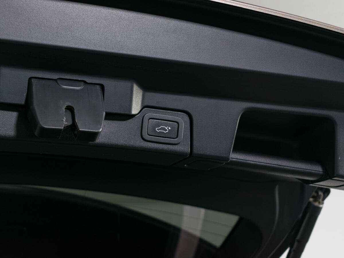 Купить Land Rover Range Rover Evoque, 2017, 139 111 км, фото №9