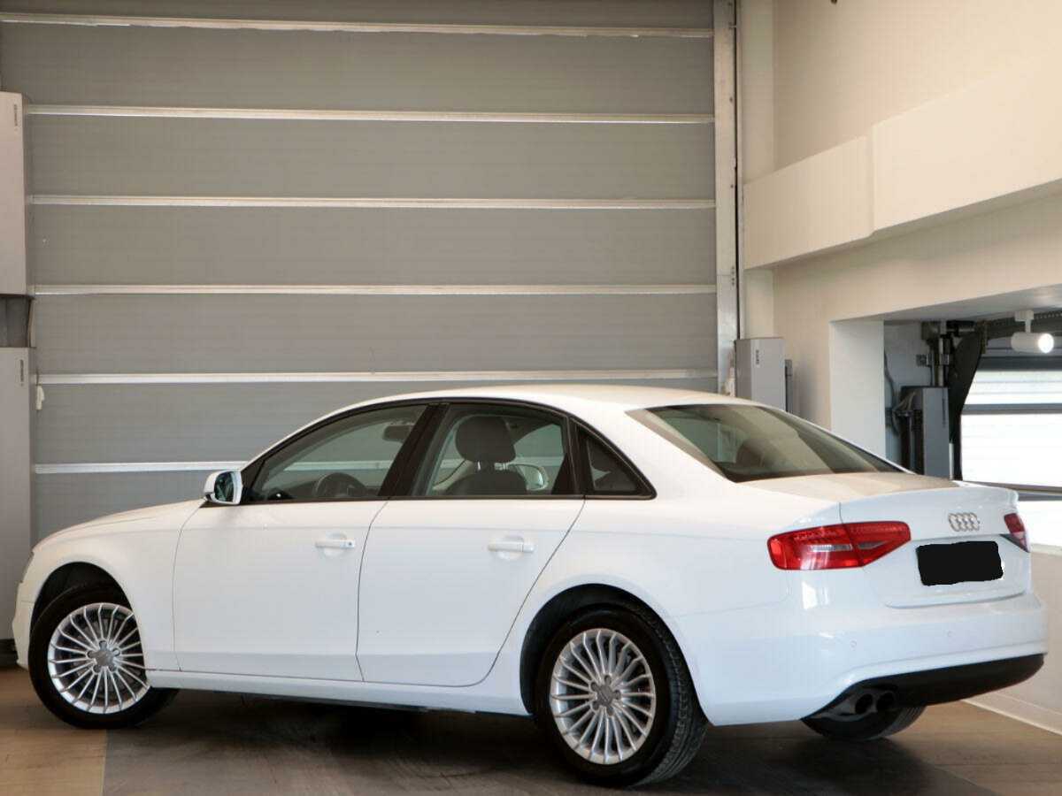 Купить Audi A4, 2013, 267 899 км, фото №6