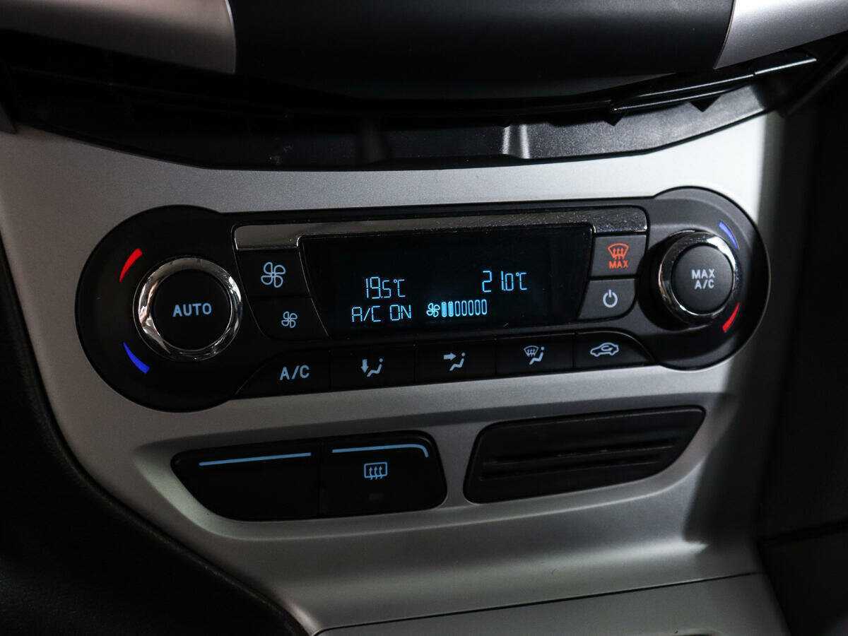 Купить Ford Focus, 2013, 170 661 км, фото №16