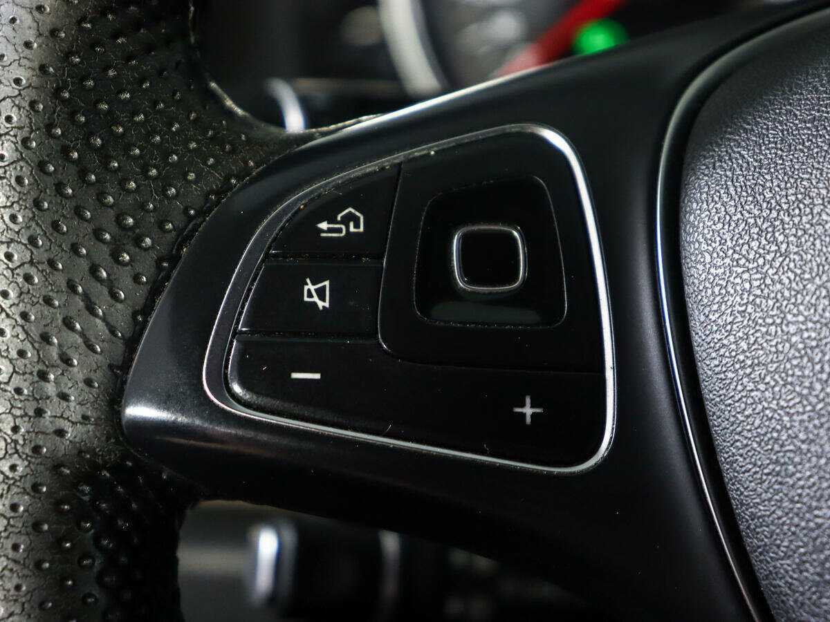 Купить Mercedes-Benz E-Класс 200, 2017, 337 905 км, фото №19