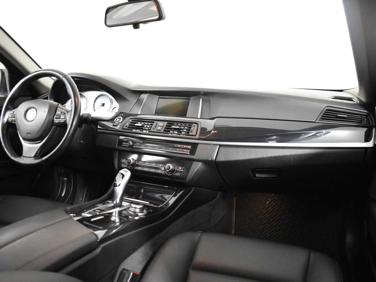 Купить BMW 5 серии 520d, 2016, 174 365 км, фото №13