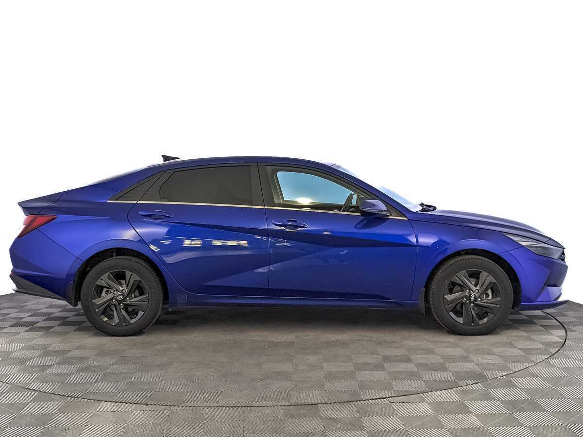 Купить Hyundai Elantra, 2021, 31 597 км, фото №4