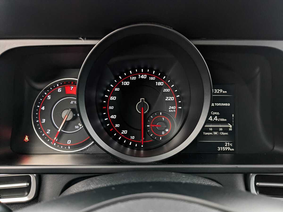 Купить Hyundai Elantra, 2021, 31 597 км, фото №12