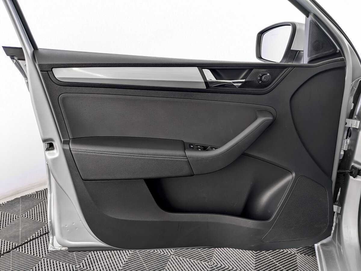 Купить Skoda Rapid, 2018, 100 502 км, фото №15