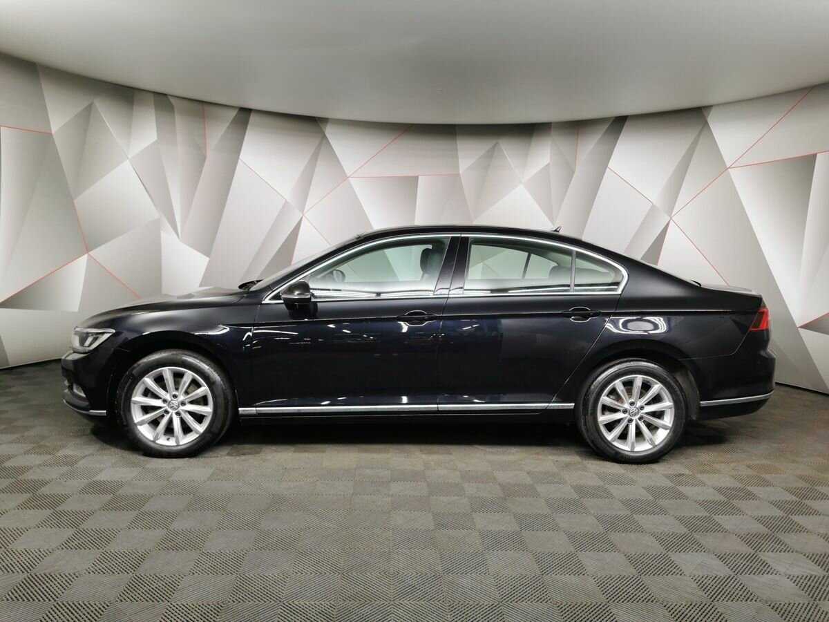 Купить Volkswagen Passat, 2019, 74 175 км, фото №5