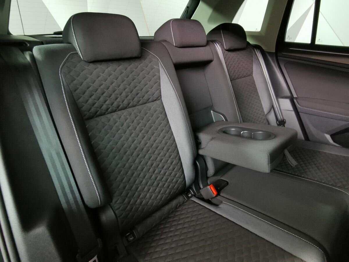 Купить Volkswagen Tiguan, 2018, 105 257 км, фото №13