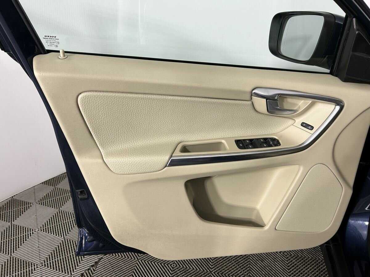 Купить Volvo XC60, 2012, 132 021 км, фото №8