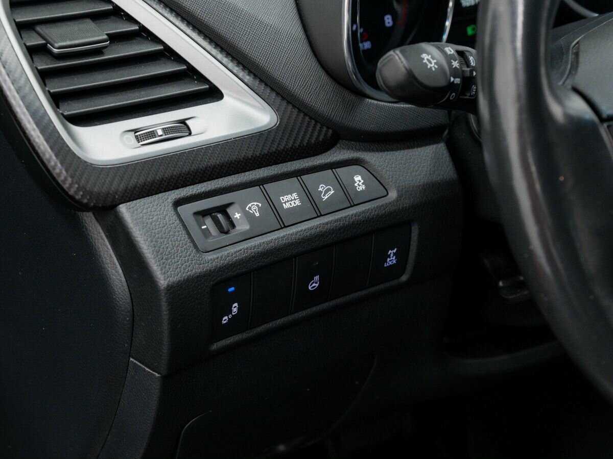 Купить Hyundai Santa Fe, 2017, 104 968 км, фото №18