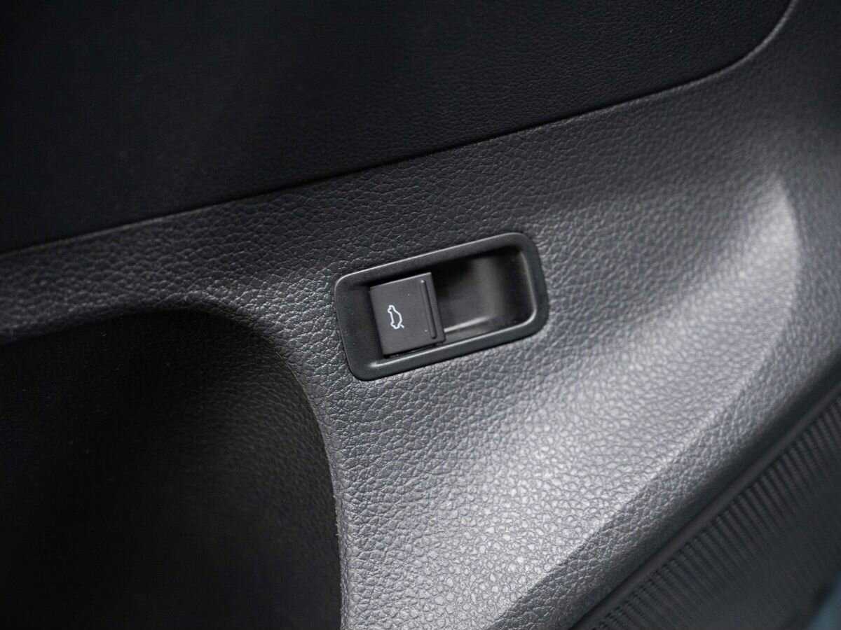 Купить Volkswagen Polo, 2019, 60 000 км, фото №19