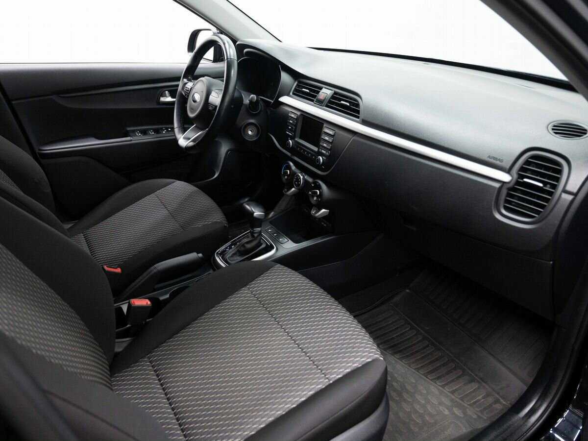 Купить Kia Rio X-Line, 2018, 141 525 км, фото №11