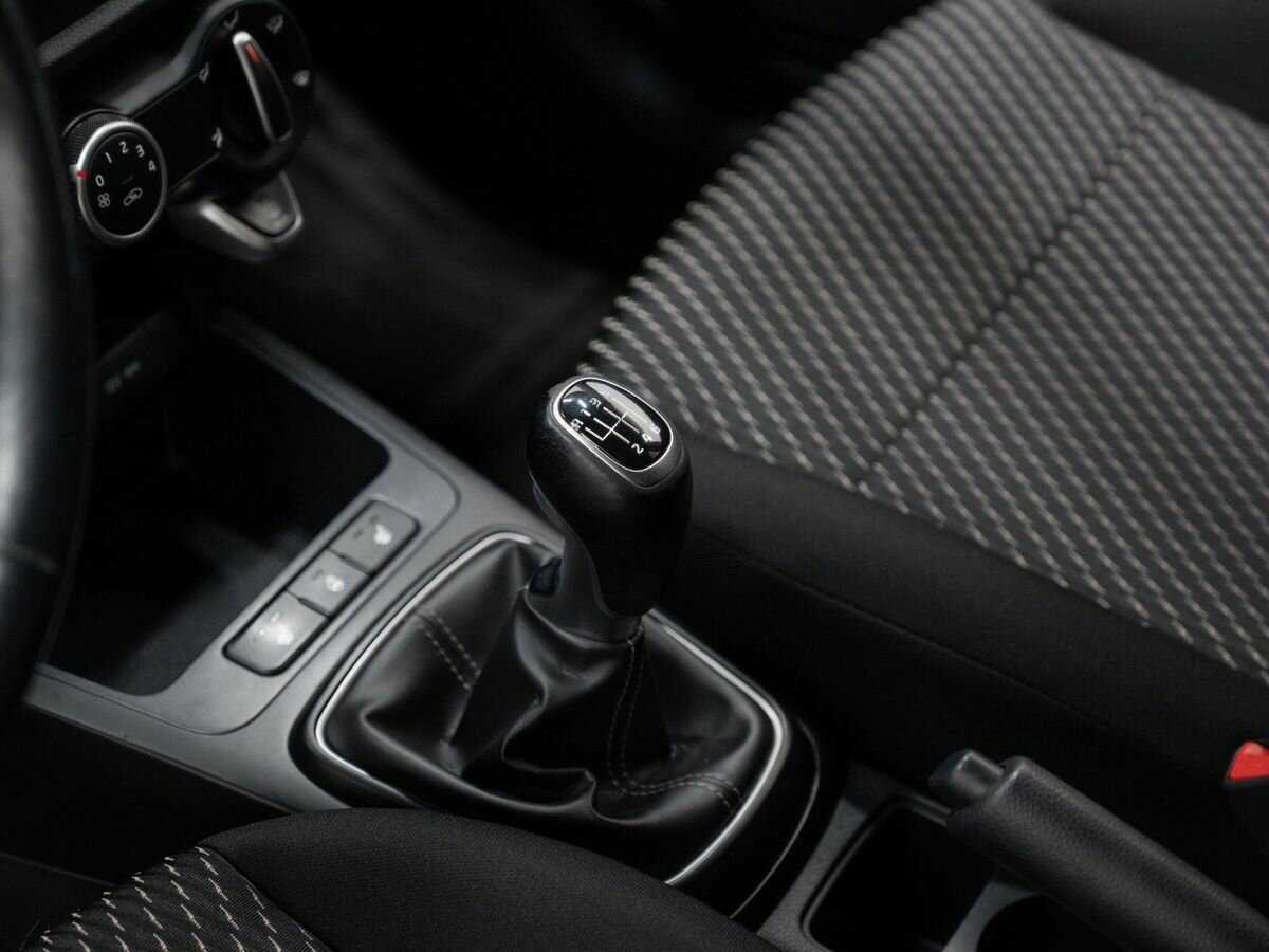 Купить Kia Rio, 2019, 58 000 км, фото №17