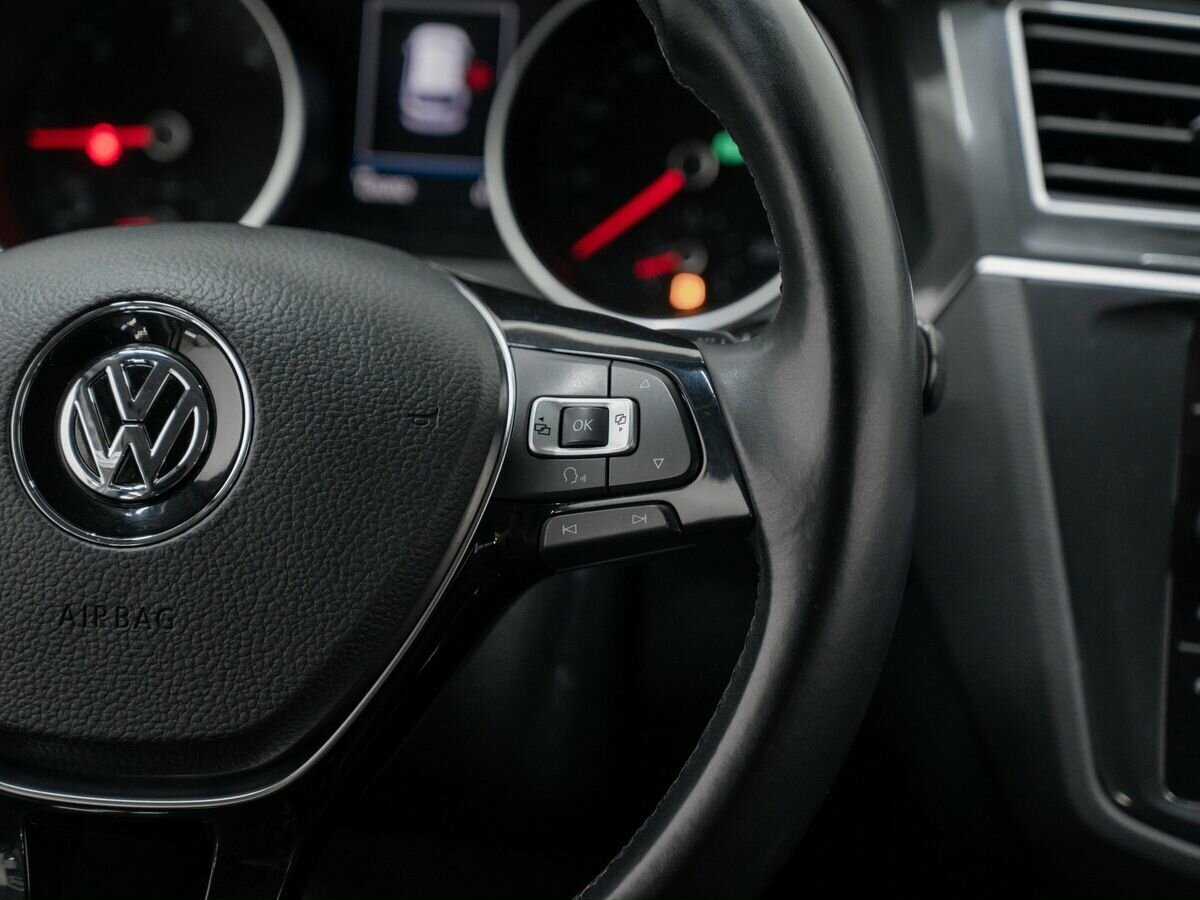 Купить Volkswagen Tiguan, 2018, 120 199 км, фото №14