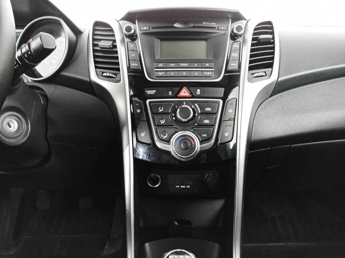 Купить Hyundai i30, 2012, 118 958 км, фото №13