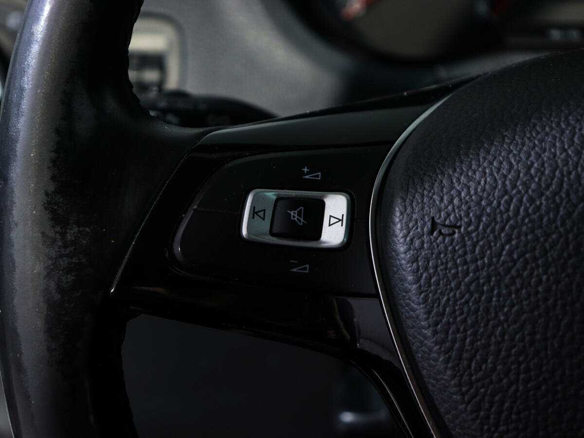 Купить Volkswagen Polo, 2017, 105 940 км, фото №15